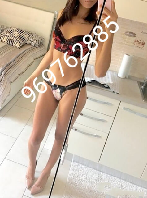 Acompanhante-Travestis Viptransex De Luxo Holly-Amora