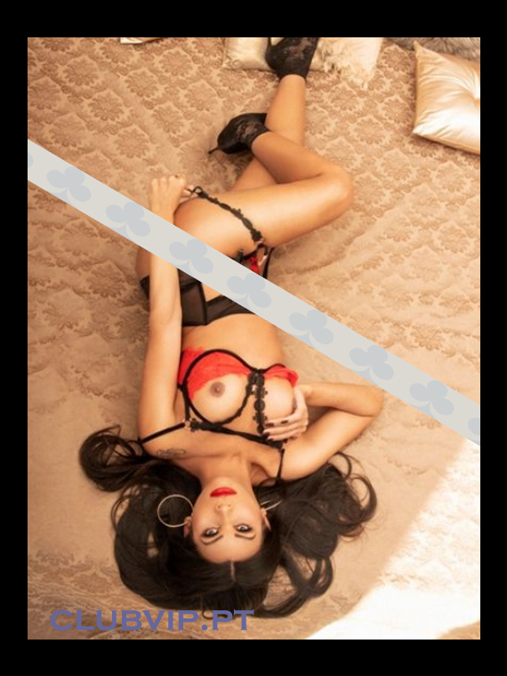 Acompanhante-Travestis De Luxo Amora Setúbal Fernanda Fox-Amora
